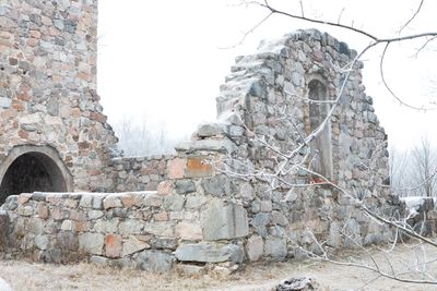 Rytterne gamla kyrkoruin-2.jpg