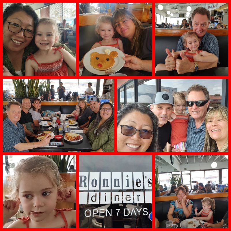 BREAKFAST AT RONNIE'S