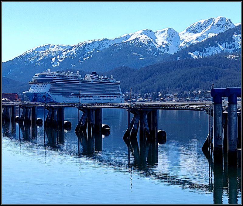 THE NORWEGIAN BLISS IN JUNEAU
