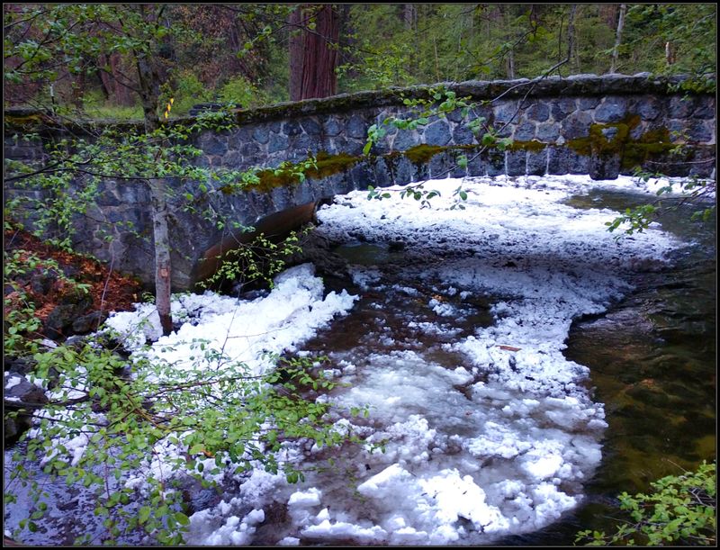 ICY BRIDGE 
