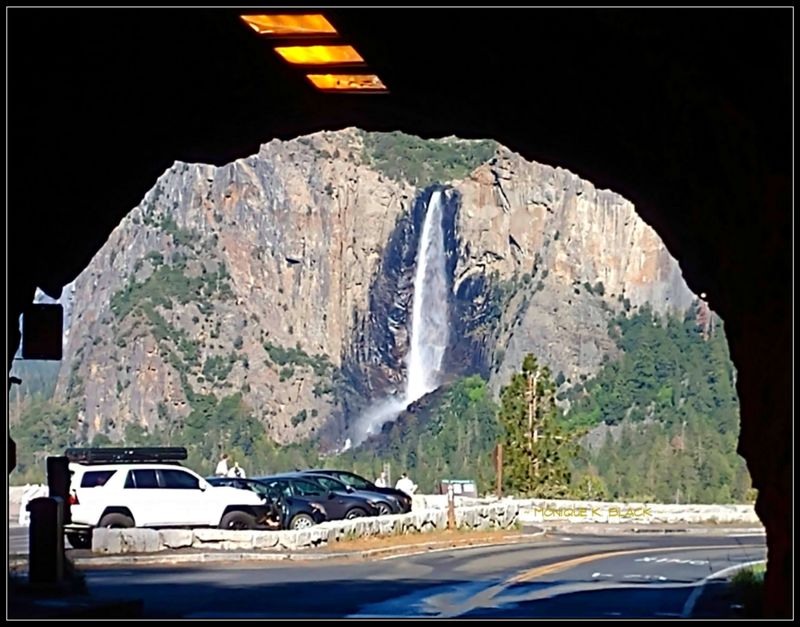 TUNNEL VIEW FROM WAWONA TUNNEL 