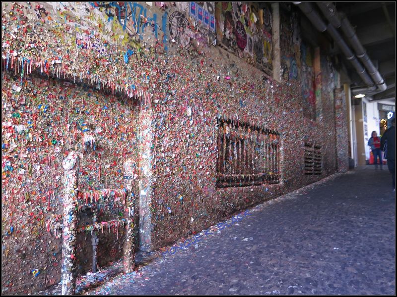 BUBBLEGUM ALLEY