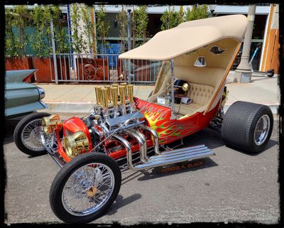 CLASSIC CAR COLLECTION 