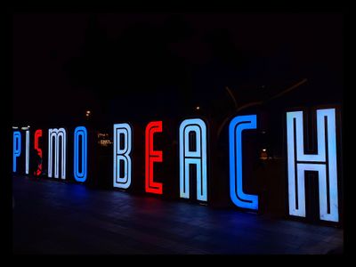PISMO BEACH NEON