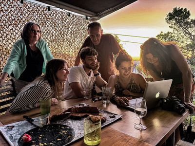 Reviewing the day's pictures (7/12/2025)