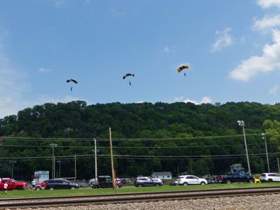 3 for 1 close to landing