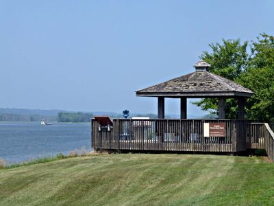 30 Jul Observation and the Cassville Ferry