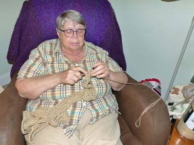 1 Feb Maralee tending to her kniting