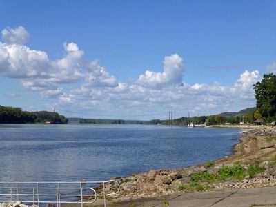 30 Sep Looking upriver