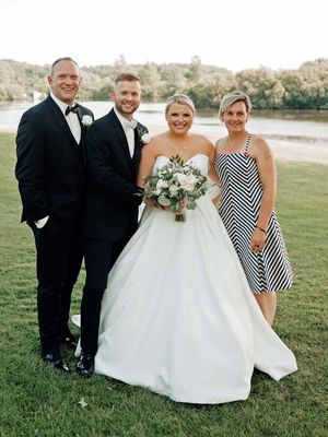 Sarah and Dane got married