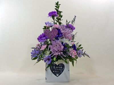 14 Feb Flowers on Valentine's Day