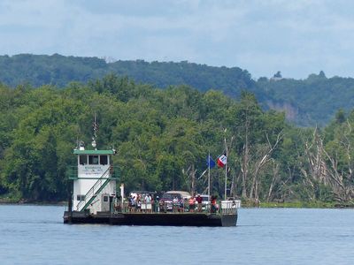 What's happening in and around Cassville?