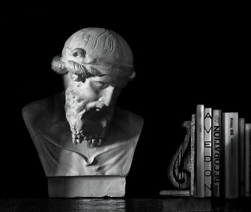 Philosopher and knowledge : A still-life study