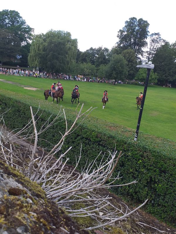 Royalist Calvary prepare for the battle