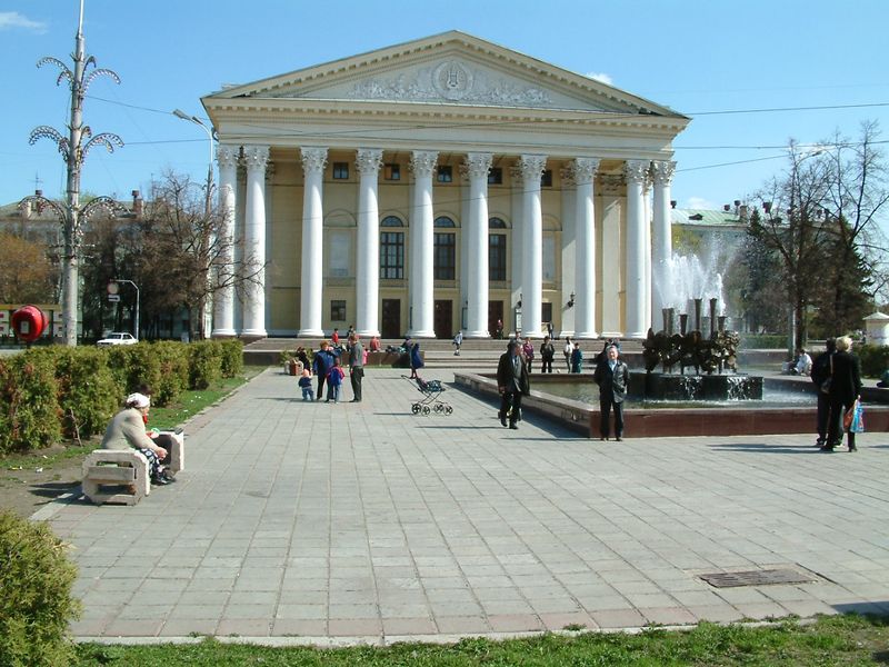 TheaterSquare.JPG