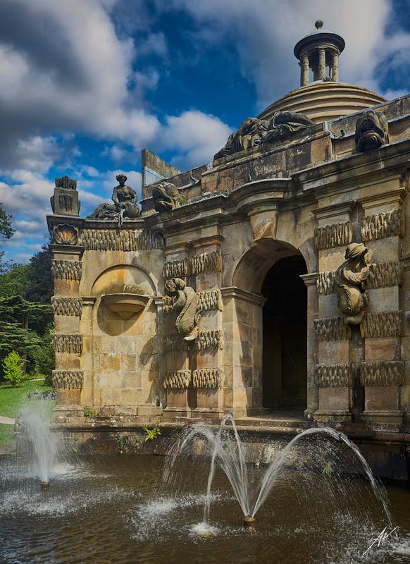 Chatsworth House, cascades.