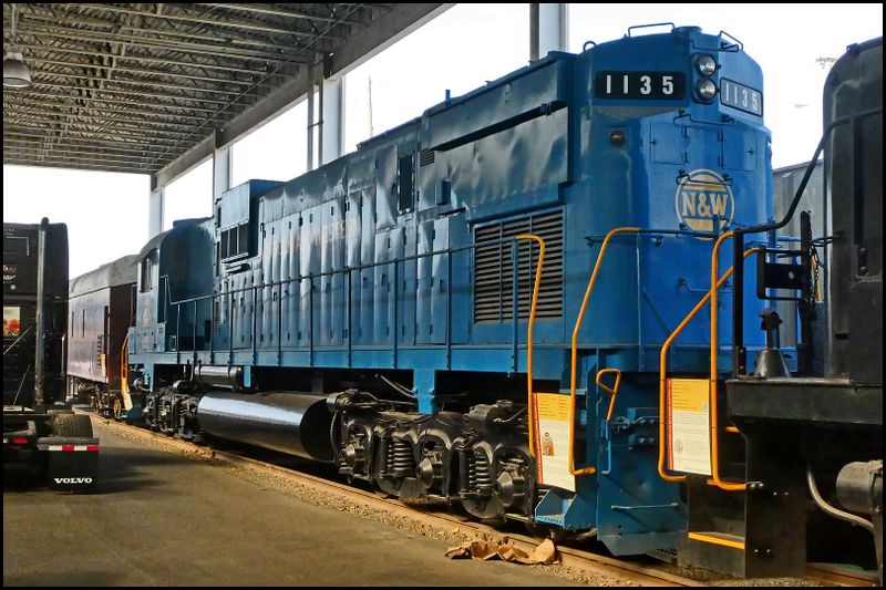 231108Y1039