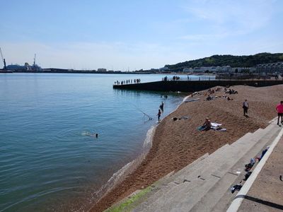 18th July 2025 - another warm day in Dover