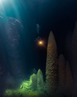 Anhumas_Abyss2023_02.jpg- crop