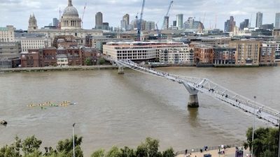 London23_8069.jpg