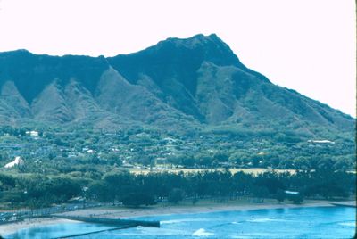 hawaii24_apr76.jpg