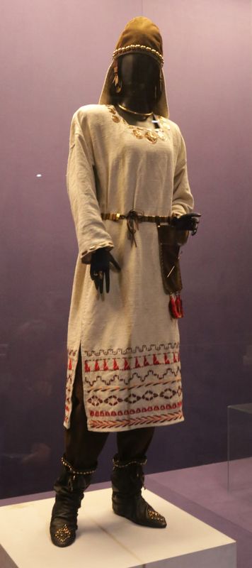Bronze Age womens dress