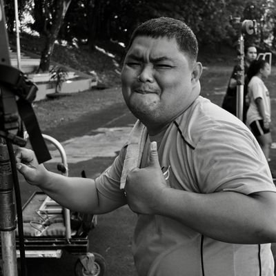 SHOOTING PEOPLE SHOOTING