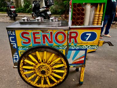 ARAWANG LARAWAN : ONE PHOTO A DAY
