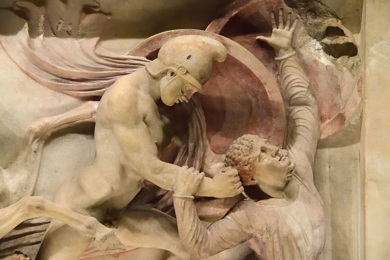Istanbul Archaeological Museum Alexander Sarcophagus Short side with maybe Gazze battle 2984.jpg