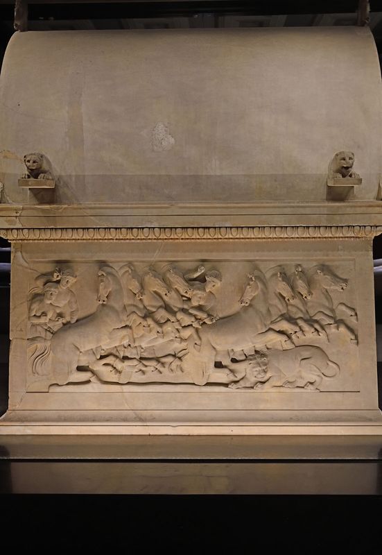 Istanbul Archaeological Museum Lycian sarcophagus Long side with Lion hunt from a quadriga 4007.jpg