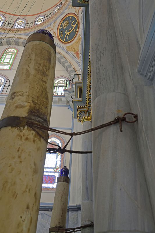 Istanbul Ayazma Mosque mihrab 3361.jpg