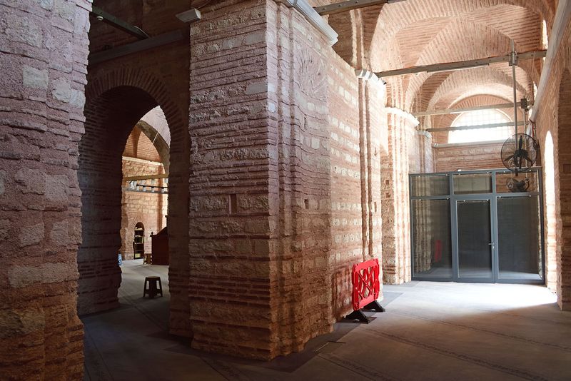 Istanbul Fenari Isa Mosque interior south narthex 4489.jpg