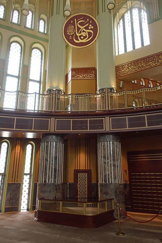 Istanbul Taksim Mosque interior 4145.jpg