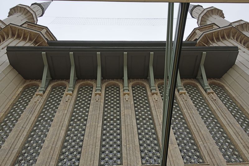 Istanbul Taksim Mosque exterior from nearby 4163.jpg