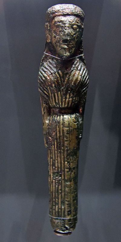 Istanbul Archaeology Museum Statuette of a priestess Bronze, 7th-6th C BCE Ephesus 3544.jpg