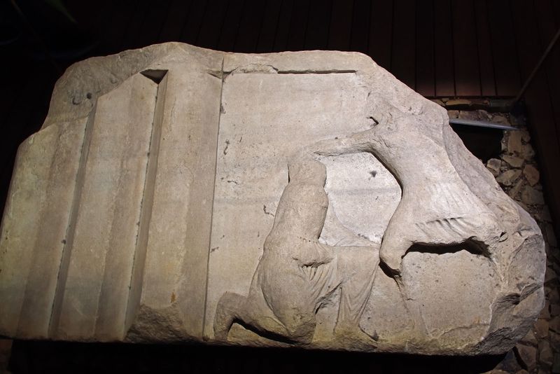 Istanbul Archaeology Museum Athena temple part of frieze Greek and barbarian fight 27 BCE-14 CE Troy 4403.jpg