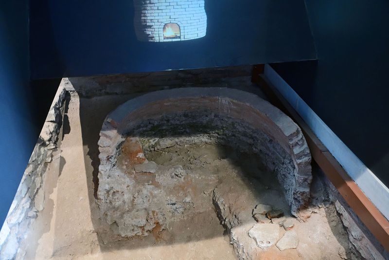 Istanbul Tekfur Saray exhibits 3338.jpg