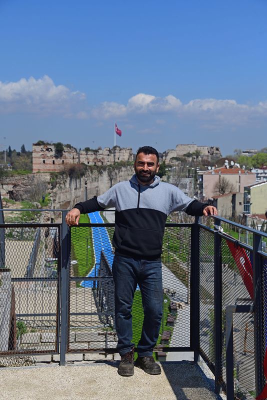 Istanbul Wall to Mevlanakapı 3085.jpg