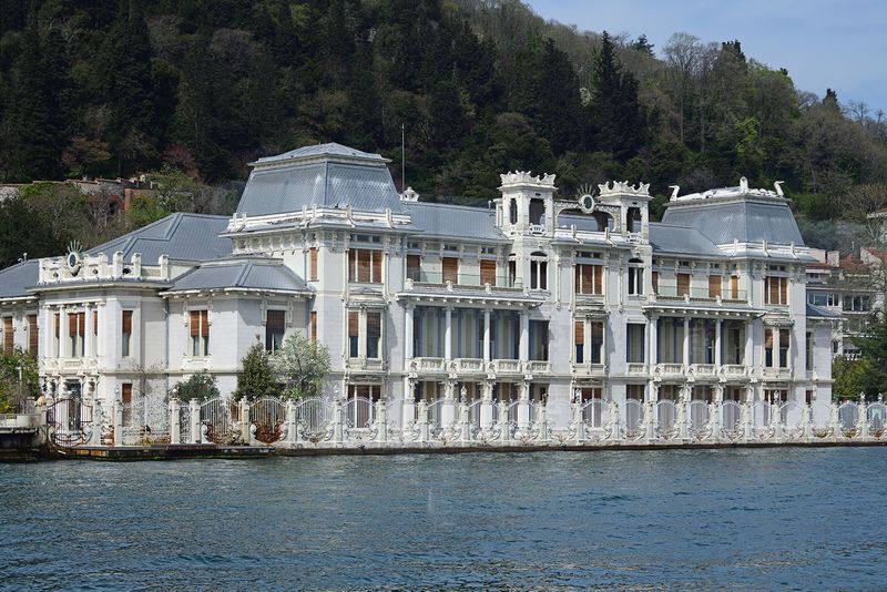 Istanbul Eminn to Sarıyer 36 Consulate General of the Arab Republic of Egypt 3190.jpg
