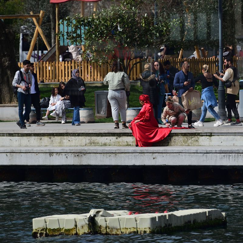 Istanbul Eminn to Sarıyer 38b Bebek Park photo session 3192crop.jpg