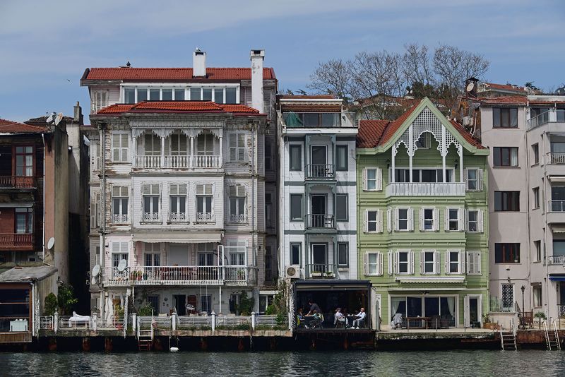 Istanbul Eminn to Sarıyer 49 Ali Rıza Paşa Yalısı 3205.jpg