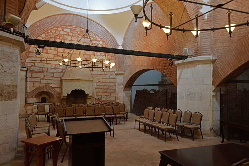 Istanbul  Şehzade complex Imaret now Siyasal Vakfı 3813.jpg