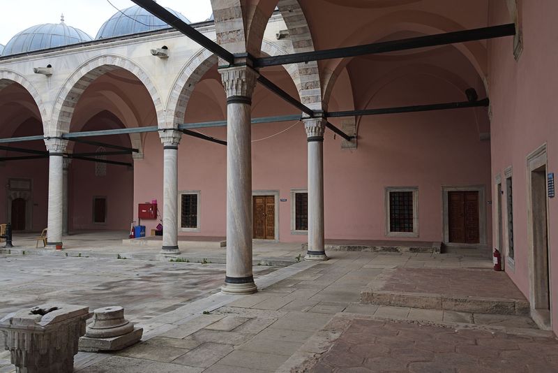 Istanbul Sleymaniye complex Tabhane - guesthouse 3781.jpg