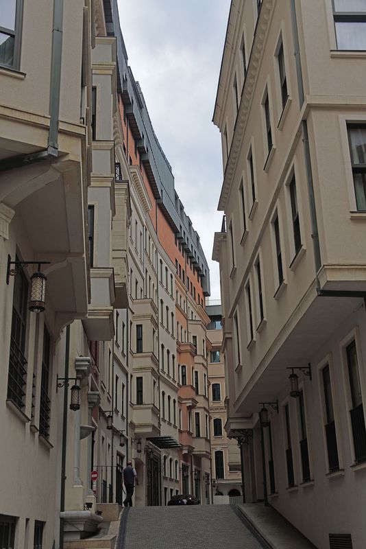 Istanbul Tarlabaşı in 2023 4177.jpg