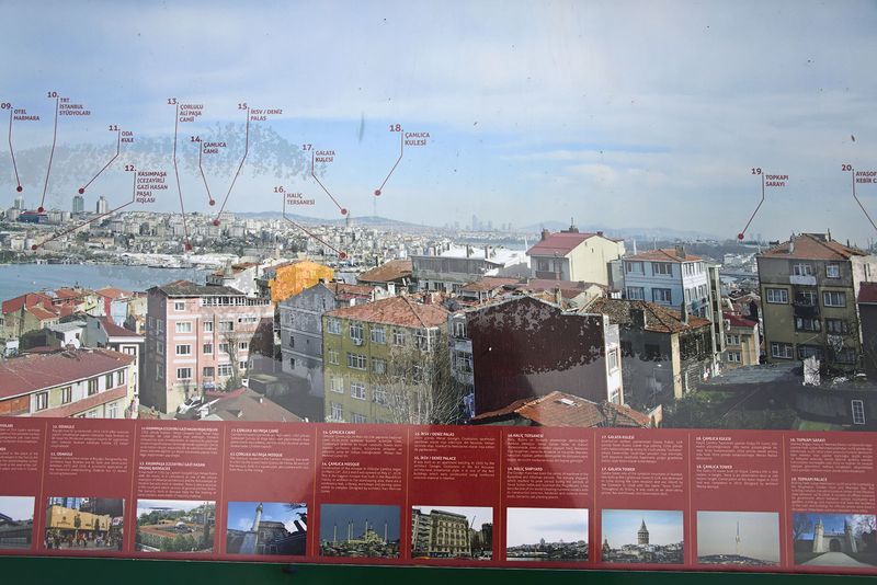 Istanbul sultanselim camii bahesi 4255.jpg