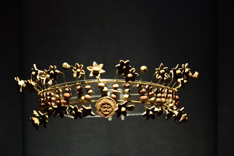 Istanbul Sadberk Hanım Museum Jewellery Hellenistic Period 3280.jpg