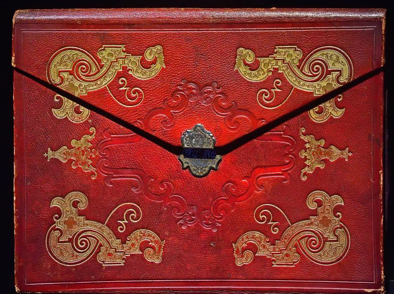 Istanbul Sadberk Hanım Museum Portfolio 19th C France 3231.jpg