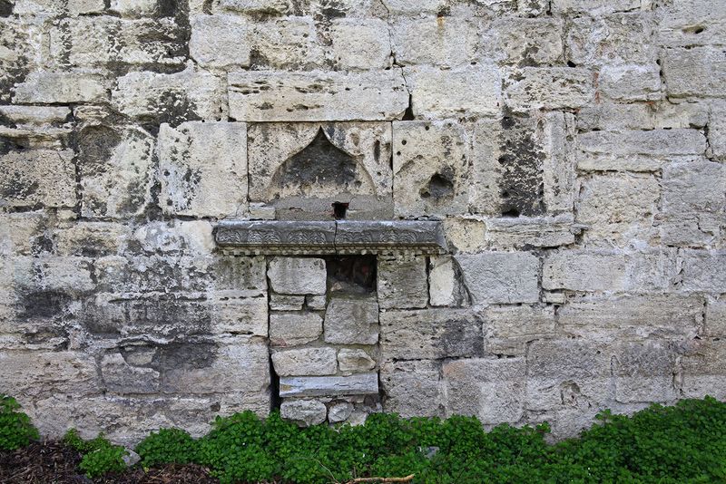 Istanbul Yedikule exterior North side 3121.jpg