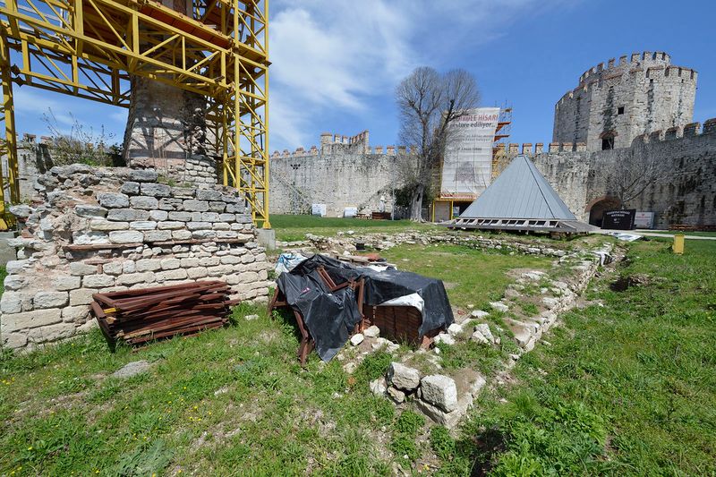 Istanbul Yedikule spot of former mosque 0483.jpg