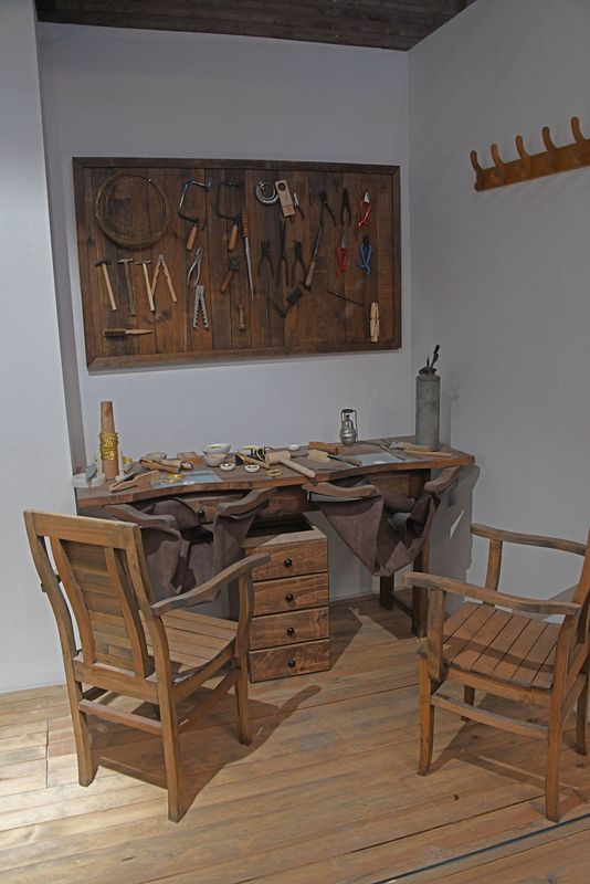 Adana Kent Mzesi Artisan scene in 2019 4771.jpg